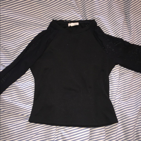 Urban outfitters black crop top with mesh sleeves - Picture 1 of 1